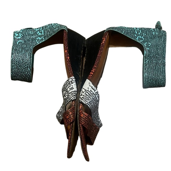 Rebecca Minkoff multicolor snake print ankle strap wedge sandals - Picture 5 of 11